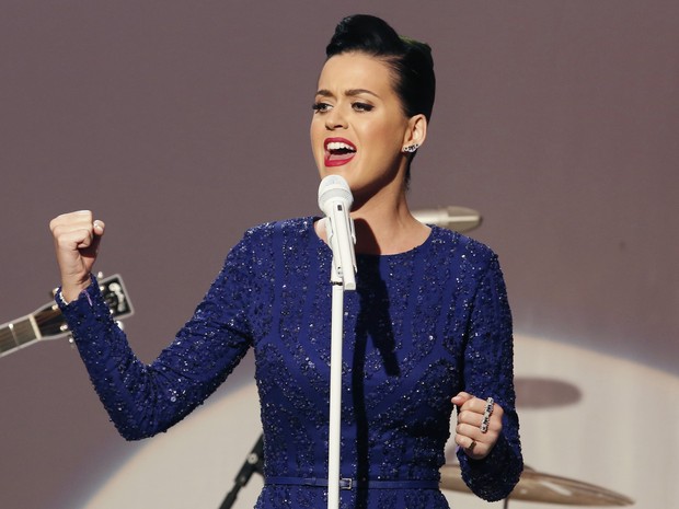 Katy Perry se apresenta na Casa Branca, em Washington, nos Estados Unidos (Foto: Yuri Gripas/ Reuters)