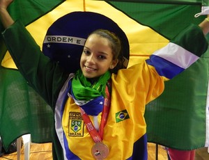 Isabela Correa disputa medalha no caratê (Foto: Arquivo / Divulgação)
