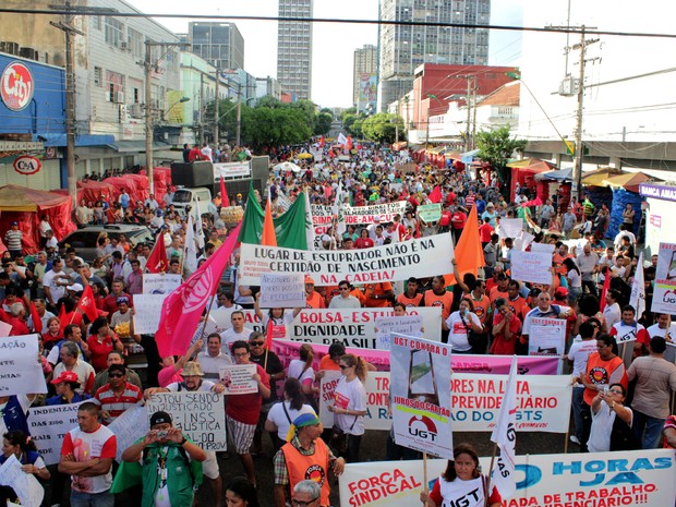 G1 Sindicatos Do Amazonas Se Reúnem Em Protesto No Centro De Manaus Notícias Em Amazonas 0620