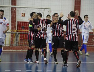 Suzano/São Paulo x Araçariguama Liga Paulista (Foto: Thiago Fidelix)