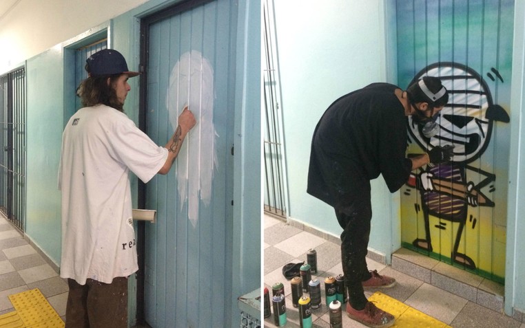 Cayque Torres e Vitor Gomes fazem arte em grafite em colégio da Zona Sul de SP (Foto: Divulgação/Quero na Escola)