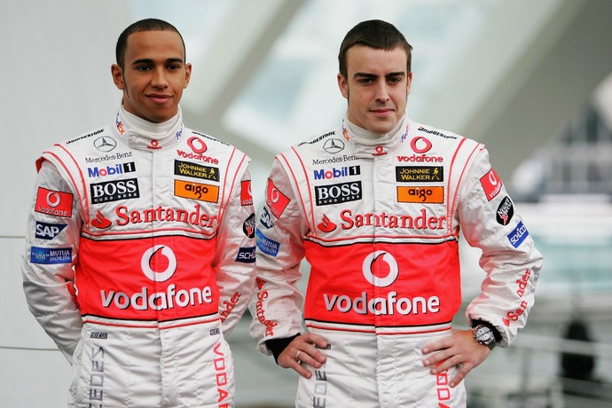 Fernando Alonso e Lewis Hamilton na McLaren, em 2007 (Foto: Getty Images)