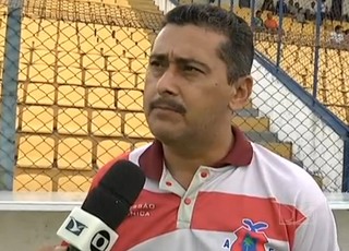 Treinador do Americano-MA, Leandro Lago (Foto: Reprodução/TV Mirante) Treinador do Americano-MA, Leandro Lago (Foto: Reprodução/TV Mirante)