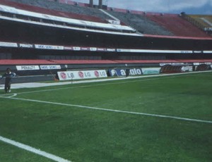 Romarinho em visita ao Morumbi (Foto: Divulgação/Arquivo Pessoal)