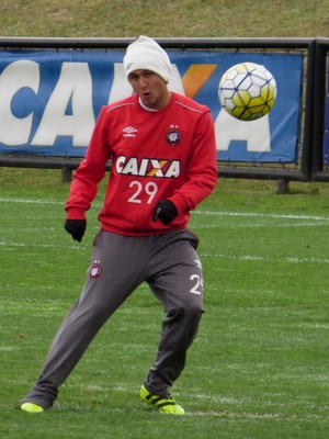 Vinícius Atlético-PR (Foto: Fernando Freire) Vinícius Atlético-PR (Foto: Fernando Freire)