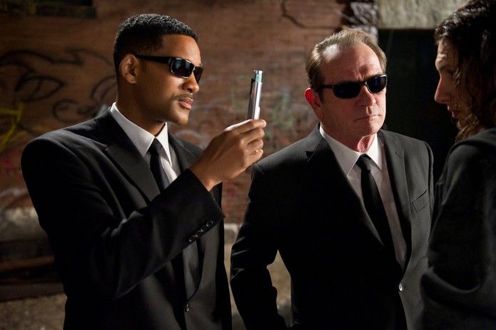 Men in Black (MIB) e o Neuralyzer, que apaga memórias (Foto: Reprodução/MIB)