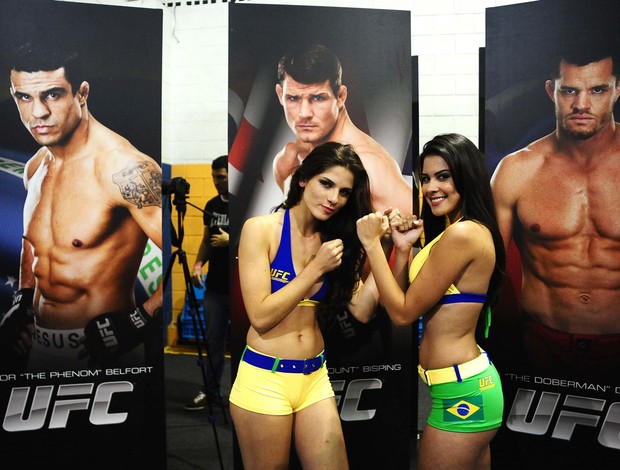 RING GIRLS BRASILEIRAS ufc brasil são paulo (Foto: Marcos Ribolli)