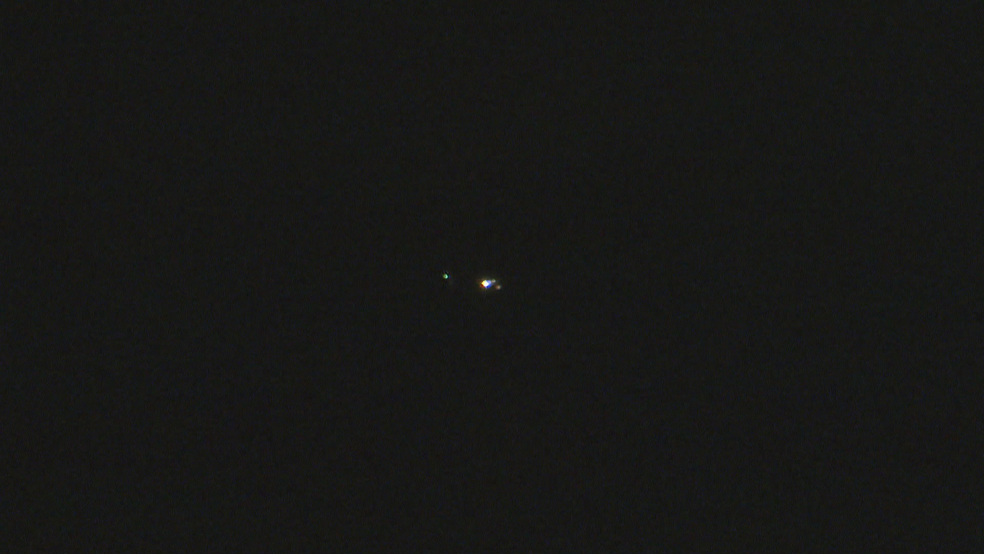 Avião da Gol enquanto sobrevoava DF antes de pousar por ter falha em trem de pouso (Foto: TV Globo/Reprodução)