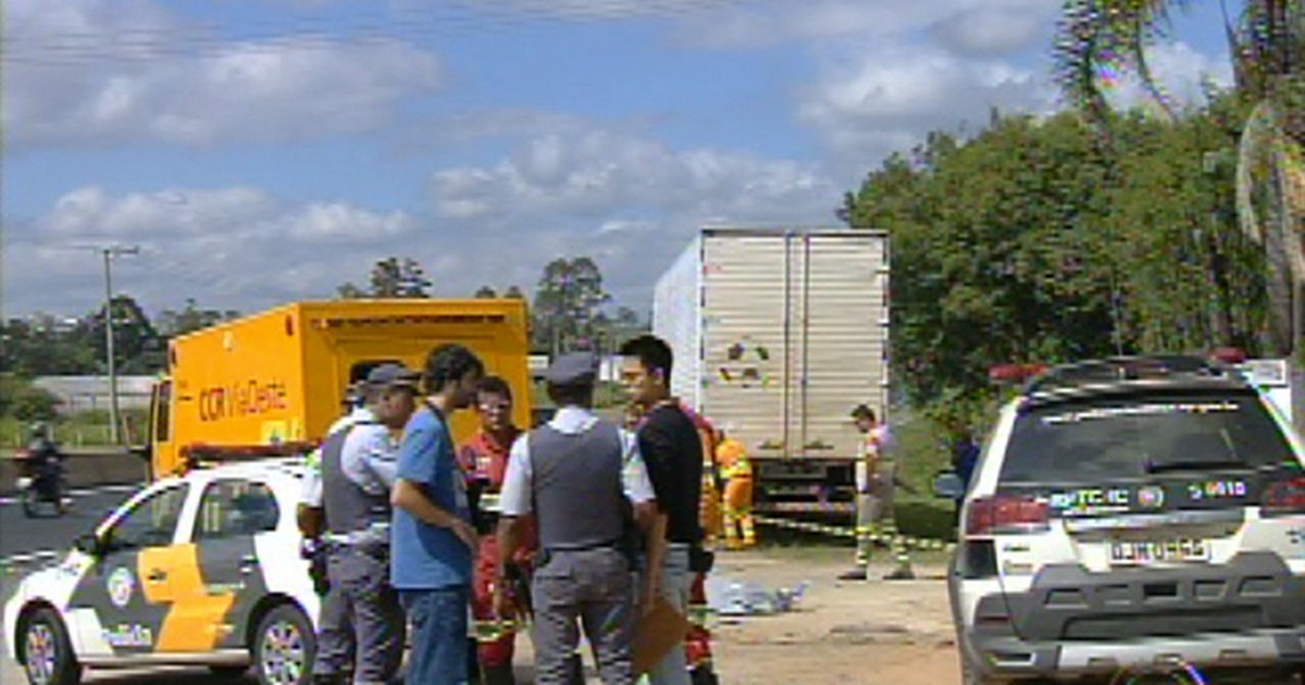 G1 Jovem morre atropelada na rodovia Raposo Tavares em Sorocaba notícias em Sorocaba e Jundiaí