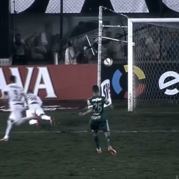 Lance perdido por santista Nilson vira motivo de comemoração no Palmeiras