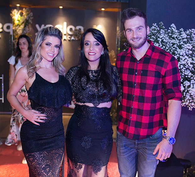 Cacau Colucci, Joyce Rocha e Wesley Schunk (Foto: Pedro Duarte / CG1 Comunicação/ Divulgação)