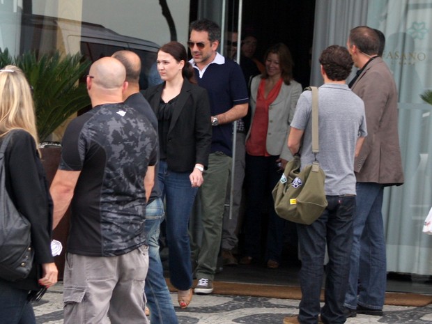 O diretor Todd Phillips e elenco de "Se Beber Não Case 3" saindo do hotel no Rio (Foto: Jc Pereira /Foto Rio News)