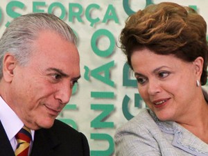 Dilma Rousseff e Michel Temer durante lançamento do Plano Estratégico de Fronteiras, em 2011 (Foto: Roberto Stuckert Filho/PR)