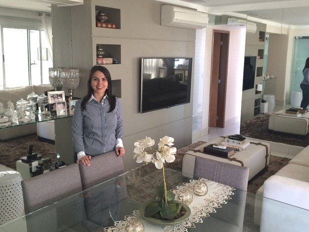 Lorena Gasel não mudou nada do apartamento decorado, em Goiânia, Goiás (Foto: Paula Resende/ G1) Lorena Gasel não mudou nada do apartamento decorado, em Goiânia, Goiás (Foto: Paula Resende/ G1)