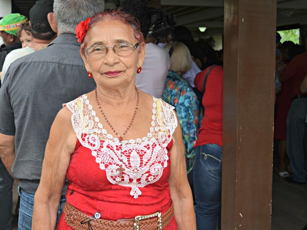 Aos 76 anos, Maria é uma das participantes assíduas do Forró do Senadinho há 15 anos (Foto: Iryá Rodrigues/G1) Aos 76 anos, Maria é uma das participantes assíduas do Forró do Senadinho há 15 anos (Foto: Iryá Rodrigues/G1)