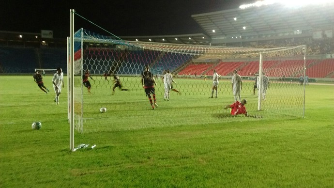 moto x santos-Ap (Foto: João Ricardo)