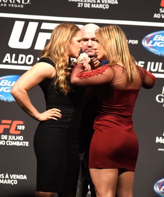 Ronda Rousey X Bethe Correia, Coletiva UFC 189 (Foto: André Durão)