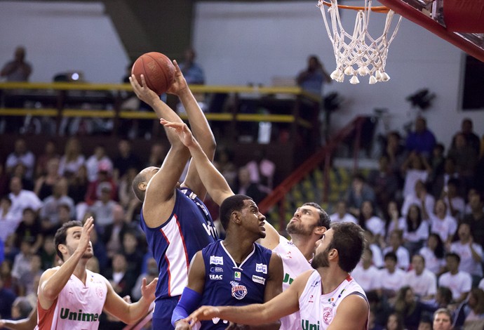 Basquete NBB - Paulistano x Franca (Foto: Allan Conti/Divulgação)