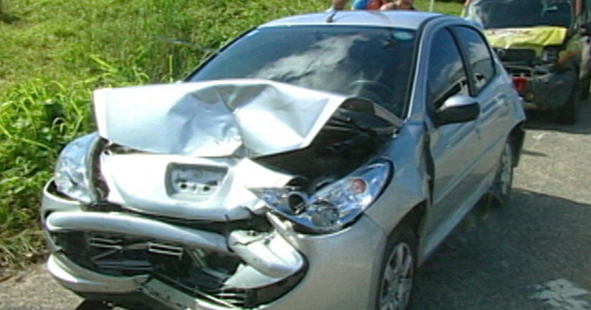 G Engavetamento Oito Carros Deixa Tr Nsito Lento Na Br Na