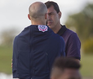 Dois times e uma ideia: o que esperar do Corinthians para a estreia de 2017