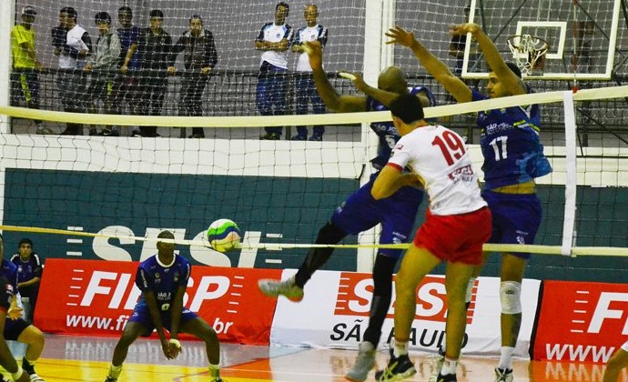 Amistoso Vôlei São José x Sesi (Foto: Tião Martins/ PMSJC)