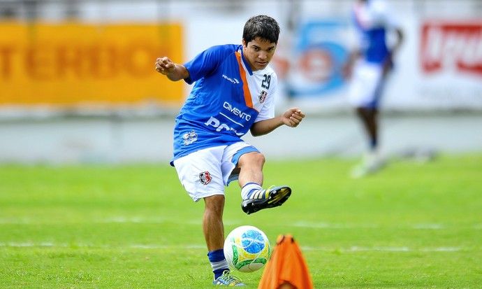 renatinho santa cruz (Foto: Aldo Carneiro / Pernambuco Press)