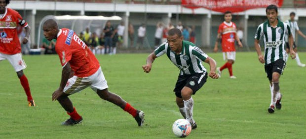 Patric na goleada do Coritiba por 7 a 0 sobre o Rio Branco-PR (Foto: Divulgação / Site oficial do Coritiba)