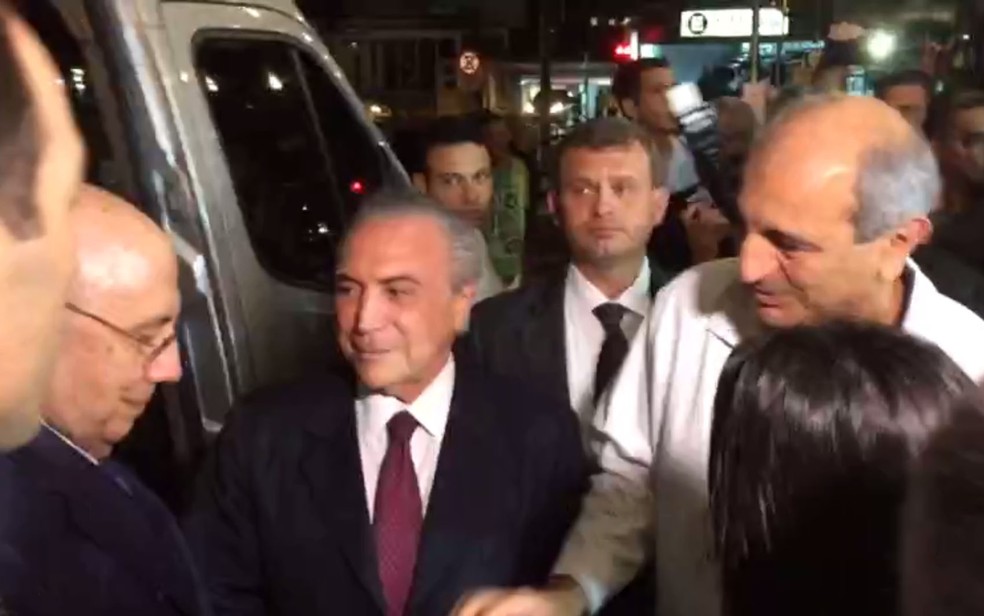 Temer chega ao Sírio-Libanês (Foto: Glauco Araújo/G1)