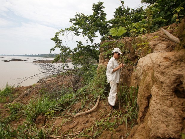 Trabalhos são encabeçados pela pesquisadora do Inpe Dilce Rosseti (Foto: Fabio Rubinato) Trabalhos são encabeçados pela pesquisadora do Inpe Dilce Rosseti (Foto: Fabio Rubinato)