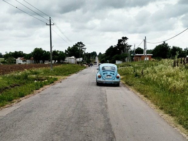 Mujica mora na área rural de Montevideo e é dono de um fusca azul (Foto: Carlos Eduardo/Arquivo Pessoal)