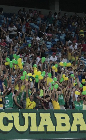 Torcida do Cuiabá na Arena Pantanal (Foto: Edson Rodrigues/Secopa-MT)