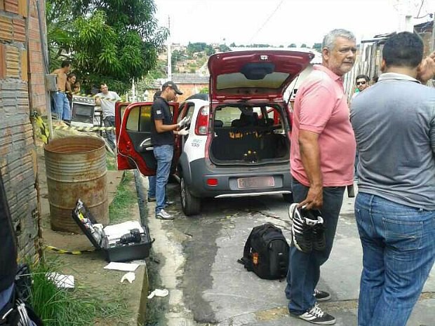 G Taxista Encontrado Morto Dentro De Carro Na Zona Leste De Manaus