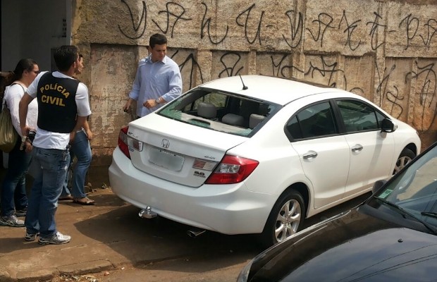Carlos Eduardo Sundfeld Nunes dirigia um carro roubado quando foi perseguido pela Polícia Civil em Goiânia, Goiás (Foto: Divulgação/PM)