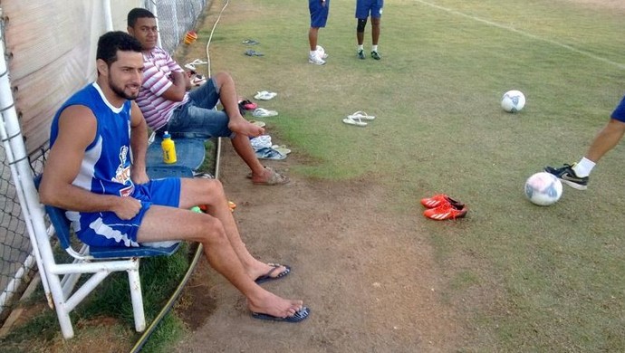 Pesqueira pode perder dupla de ataque titular (Foto: Magno Wendel / TV Asa Branca)