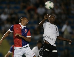 Ceará x Paraná pela Copa do Brasil (Foto: Kiko Silva/Agência Diário)