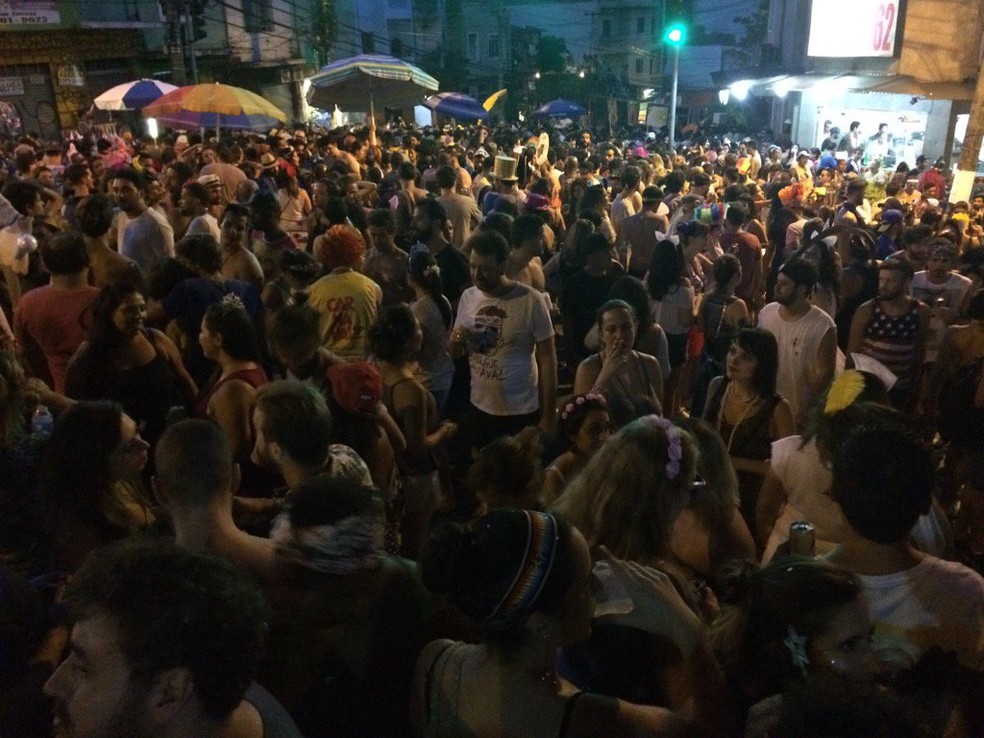 Bloco Pilantragi anima foliões nas ruas de Perdizes. (Foto: Roney Domingos/G1)