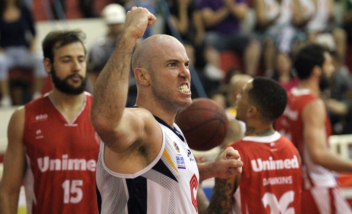 Ed Nelson São José 74 x 80 Paulistano NBB (Foto: Rafael Silva/ Gazeta Press)