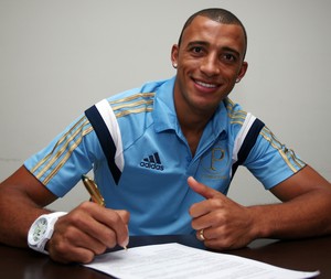 Vitor Hugo é anunciado pelo Verdão e sonha 