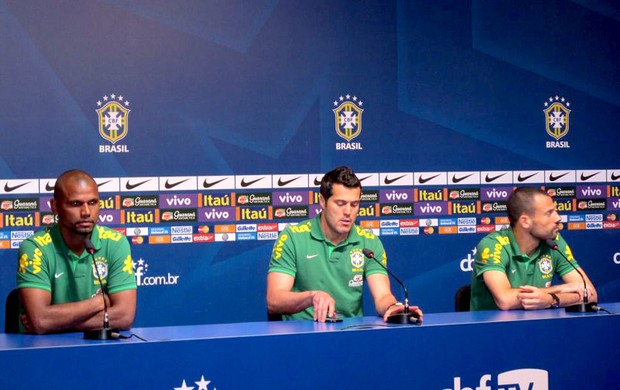 goleiros coletiva Seleção brasileira (Foto: Marcelo Baltar)