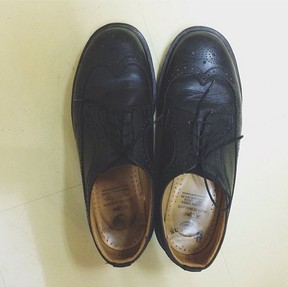 Sapato de Chay Suede (Foto: Reprodução/Instagram)