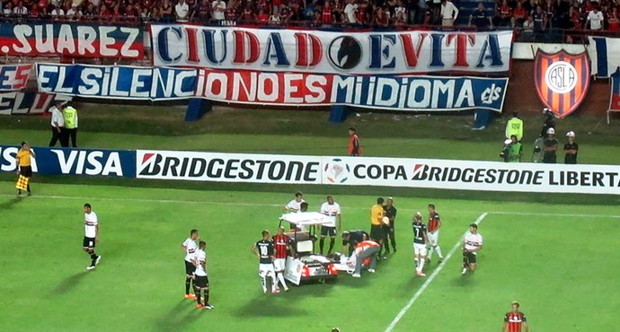 Alan Kardec, maca, San Lorenzo x São Paulo (Foto: Marcelo Prado)