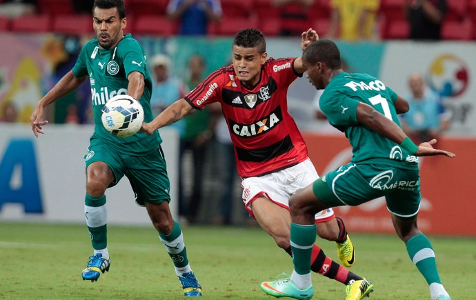 Everton Flamengo x Goiás (Foto: Jorge William / O Globo)