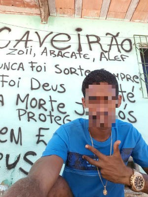 Preso é suspeito de liderar facção criminosa e de cometer homicídios (Foto: Dviulgação/SSP-BA)
