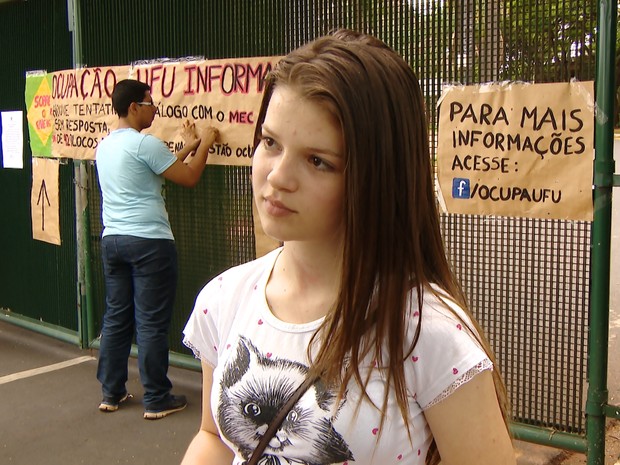 ENEM 2016 - SÁBADO (5) – UBERLÂNDIA (MG) Estudante viajou para Enem e prova é cancelada (Foto: Reprodução/TV Integração)