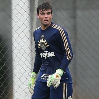 Goleiro do sub-20 do Palmeiras diz que vive 