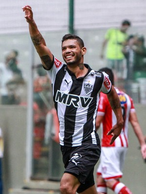 Carlos, atacante do ATlético-MG, comemora gol (Foto: Bruno Cantini/ Atlético-MG)