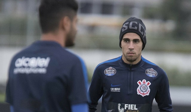 De pai para filho: Gabriel volta a Campinas, revê Ponte e orgulha família corintiana