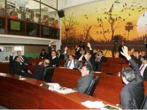 Primeira sessão ordinária da nova Legislatura foi nesta terça (Foto: Assessoria/Walter Machado)