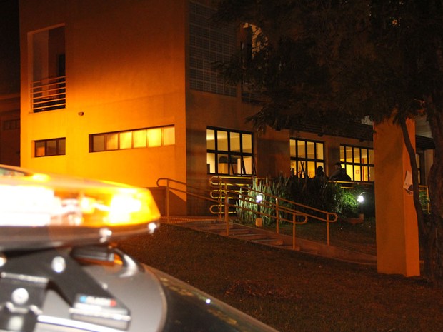 Aluno invadiu alojamento e fez disparos no campus da USP de São Carlos (Foto: Maurício Duch)