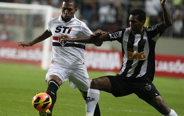 jô, Atlético-MG x São Paulo (Foto: Rubens Chiri/saopaulofc.net)